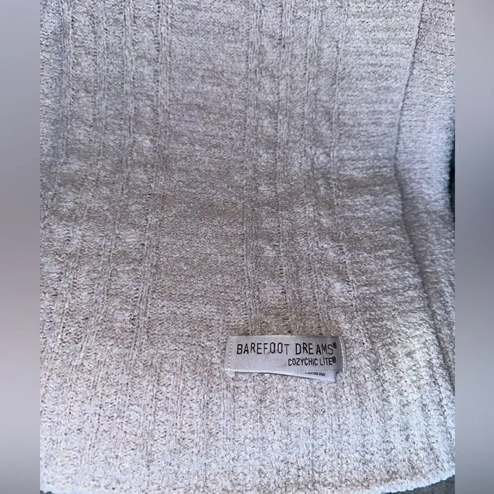 Barefoot Dreams Almond CozyChic Lite cable Throw
